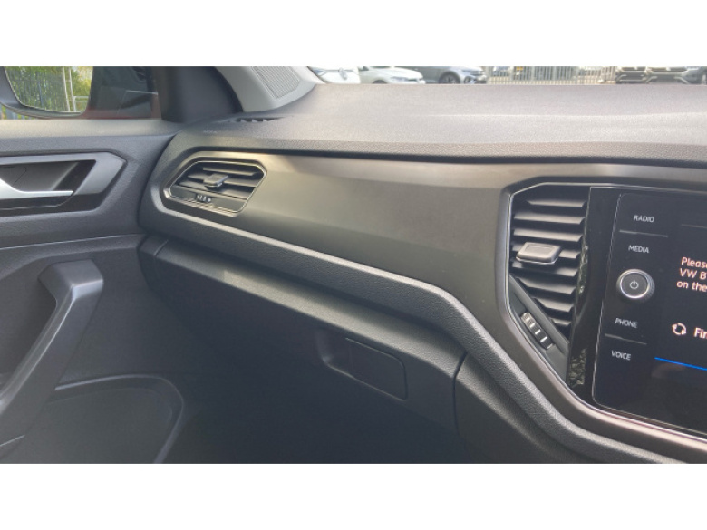 Volkswagen T-Roc 1.5 TSI EVO Design 5dr Petrol Hatchback